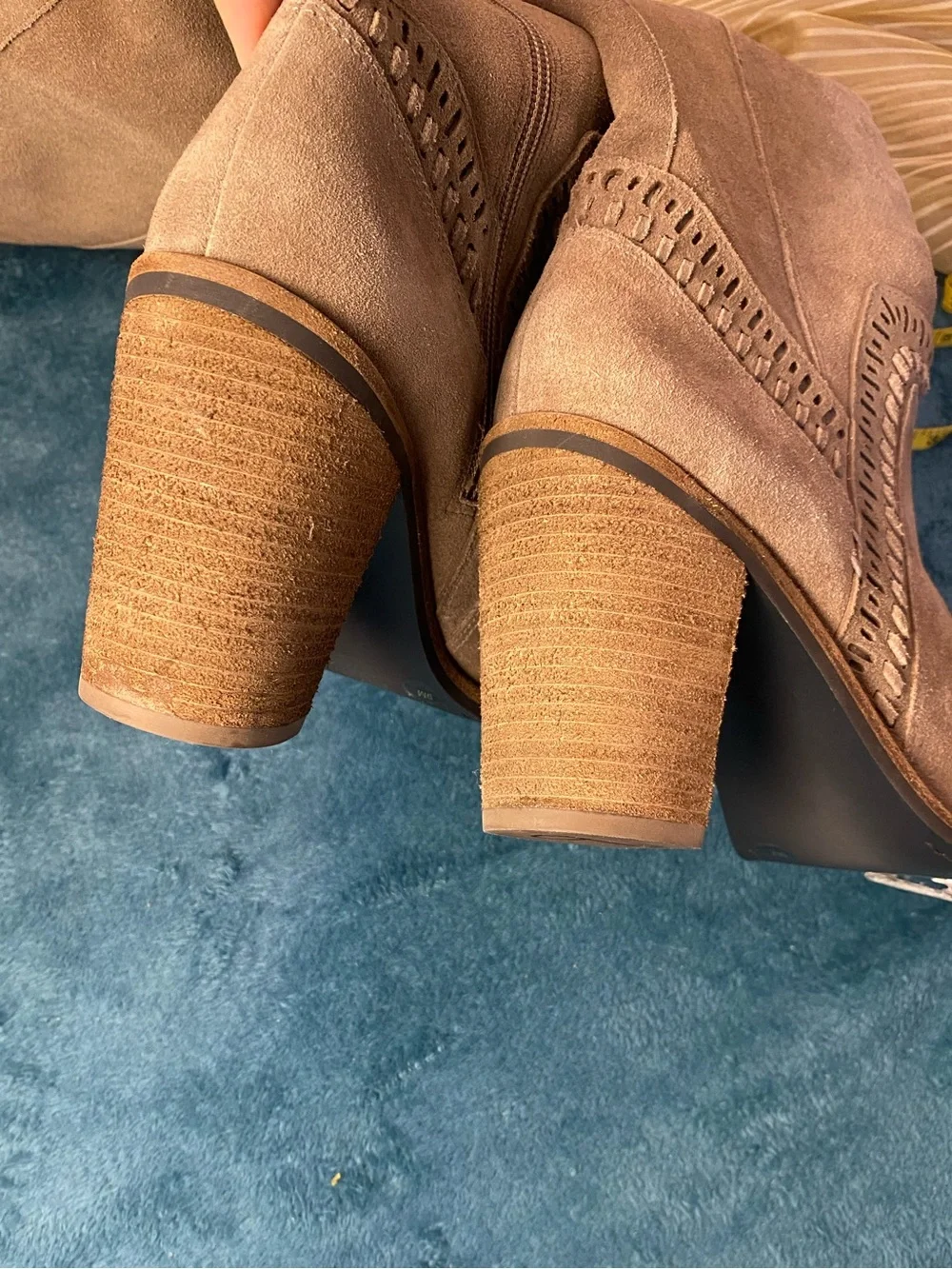 VINCE CAMUTO Tan Suede Leather Over-the-Knee 4” Heel Boots, 9, zipper, elastic